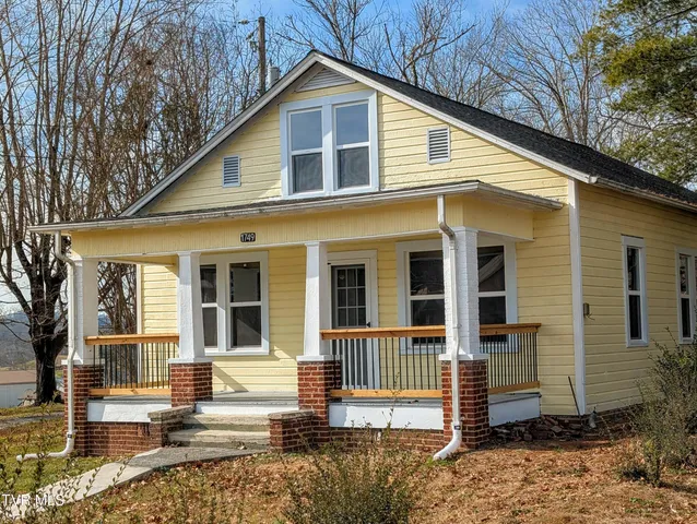 $184,900 | 1749 US Highway 23 South, Weber City, VA 24290