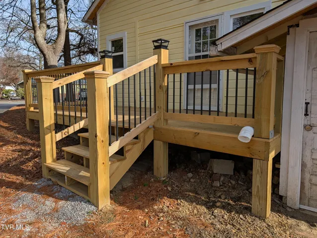 $184,900 | 1749 US Highway 23 South, Weber City, VA 24290