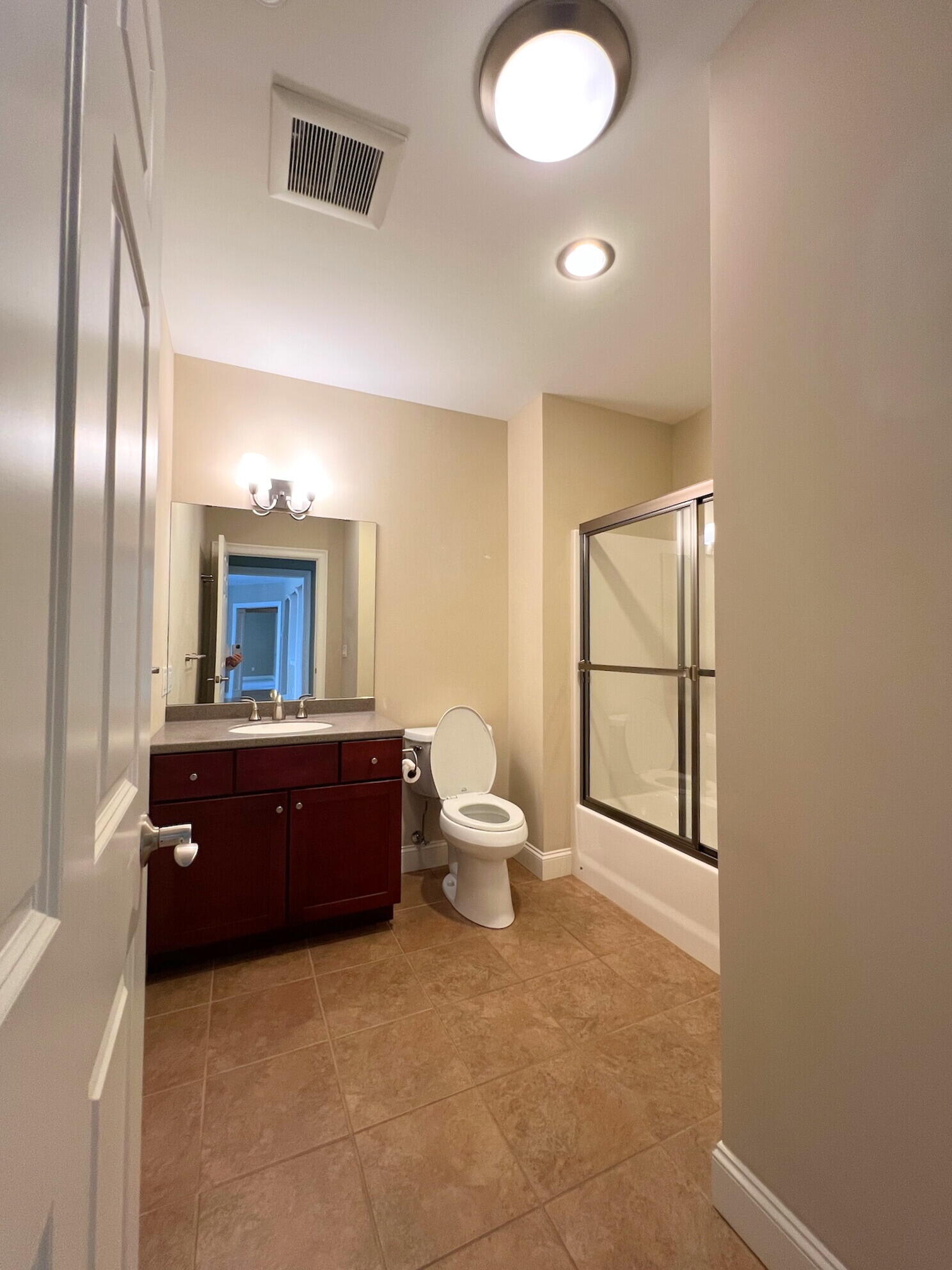 100 Shepard's Cove Road, Unit H305 Kittery, ME 03904 - Photo 31 of 32 Condo31