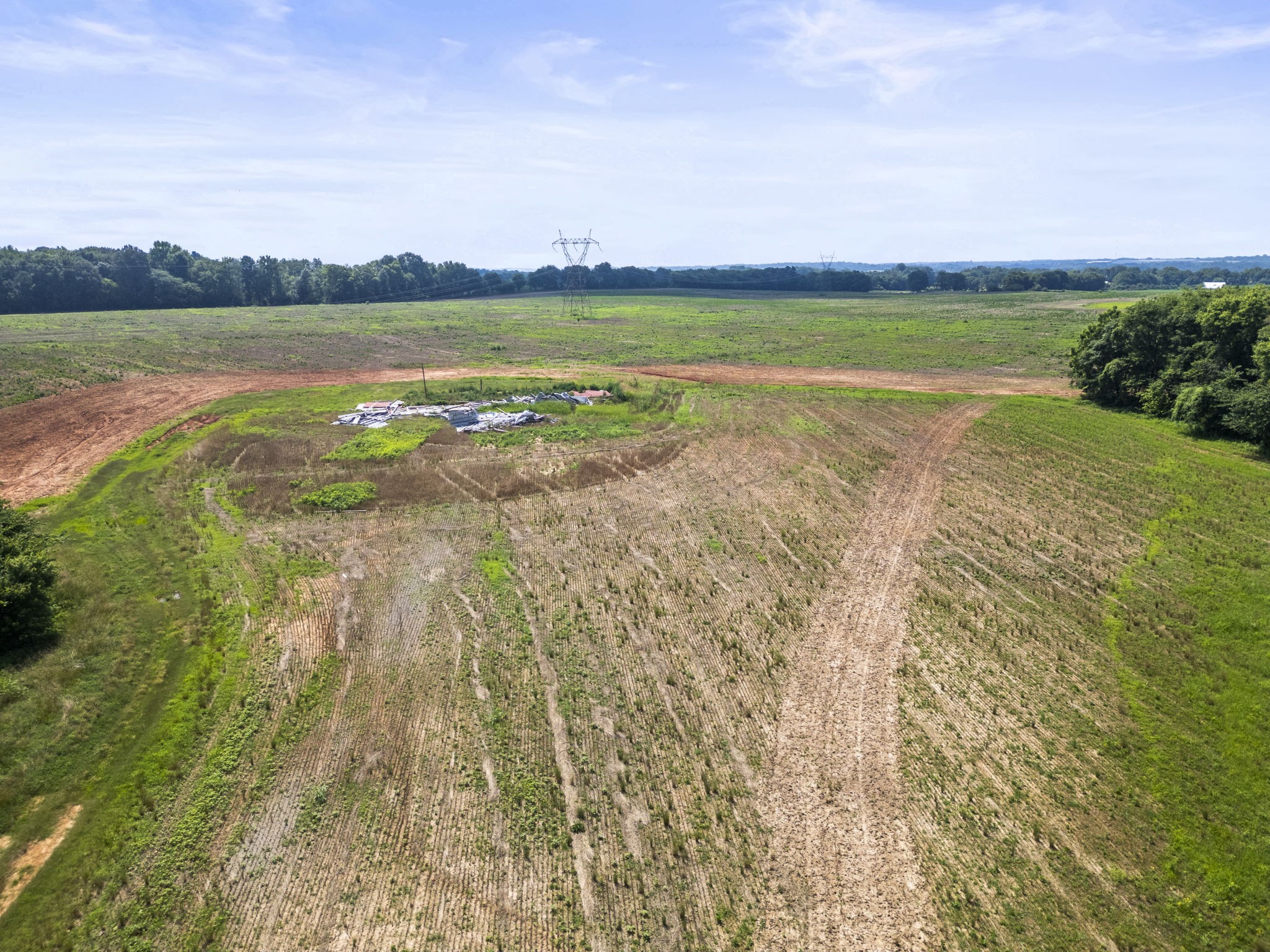 4635 Hwy 431 N Springfield Tn 37172 North Springfield, TN 37172 - Photo 27 of 30 a view of an ocean and beach