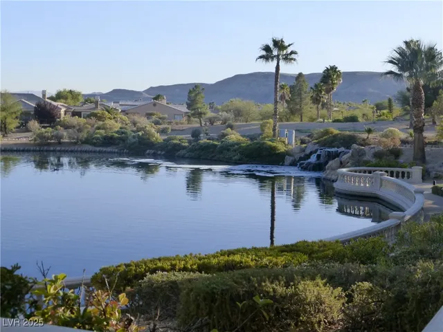 $2,300 | 5115 Alfingo Street, Las Vegas, NV 89135