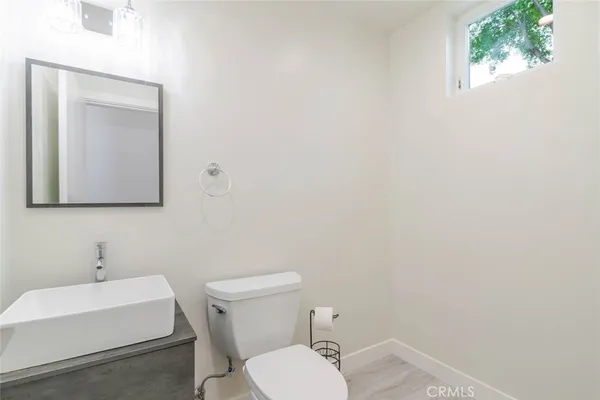 $4,200 | 9035 Rathburn Avenue, Unit 1/2, Northridge, CA 91325