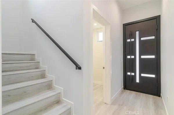 $4,200 | 9035 Rathburn Avenue, Unit 1/2, Northridge, CA 91325