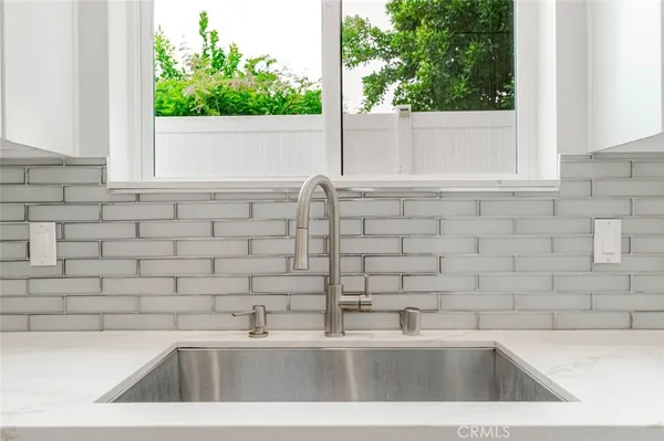 $4,200 | 9035 Rathburn Avenue, Unit 1/2, Northridge, CA 91325