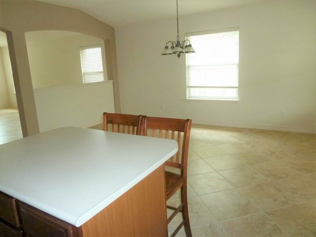 3314 Blue Ridge Drive Round Rock, TX 78681 - Photo 3 of 12 Center Island