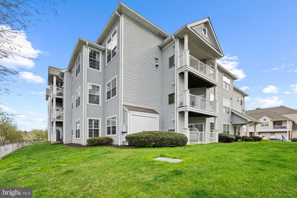 $245,000 | 5000 Hollington Drive, Unit 102, Owings Mills, MD 21117