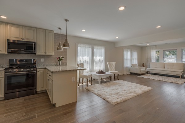 47 Blanchard Road, Unit 47 Cambridge, MA 02138 - Photo 2 of 29 Gallery Image 2