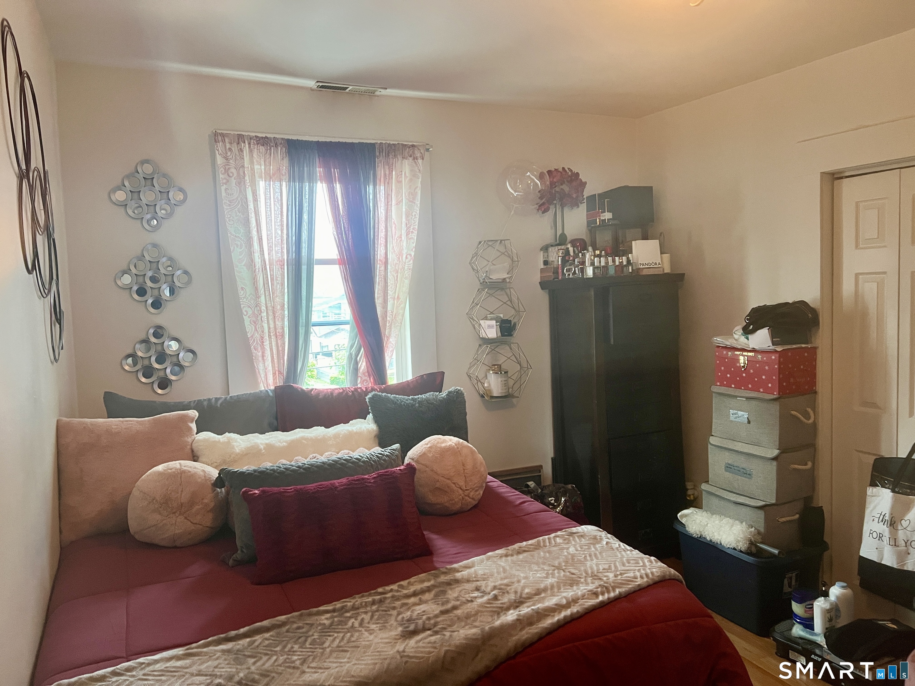 443 Connecticut Avenue Bridgeport, CT 06607 - Photo 10 of 25