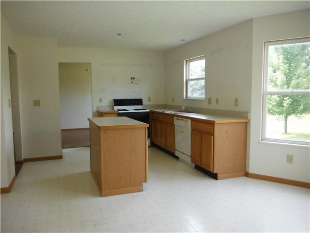 5843 Rothrock Court Galloway, OH 43119 - Photo 3 of 7 Gallery Image 3