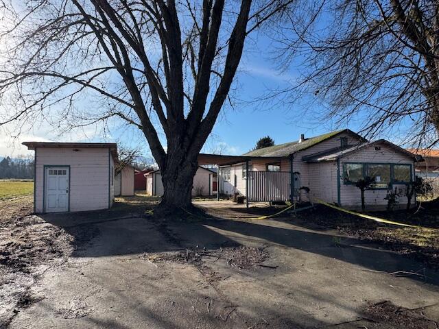 4945 Lower River Road Grants Pass, OR 97526 - Photo 1 of 25 Front