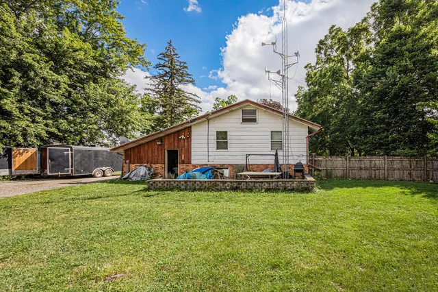 $280,000 | 29460 Highway 62, Dowagiac, MI 49047