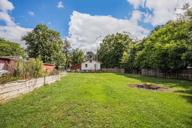 $280,000 | 29460 Highway 62, Dowagiac, MI 49047