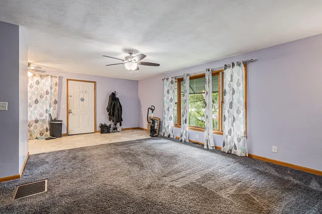 $280,000 | 29460 Highway 62, Dowagiac, MI 49047