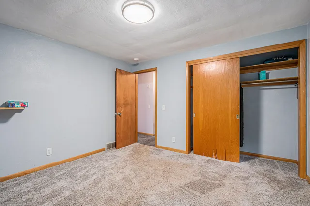 $280,000 | 29460 Highway 62, Dowagiac, MI 49047