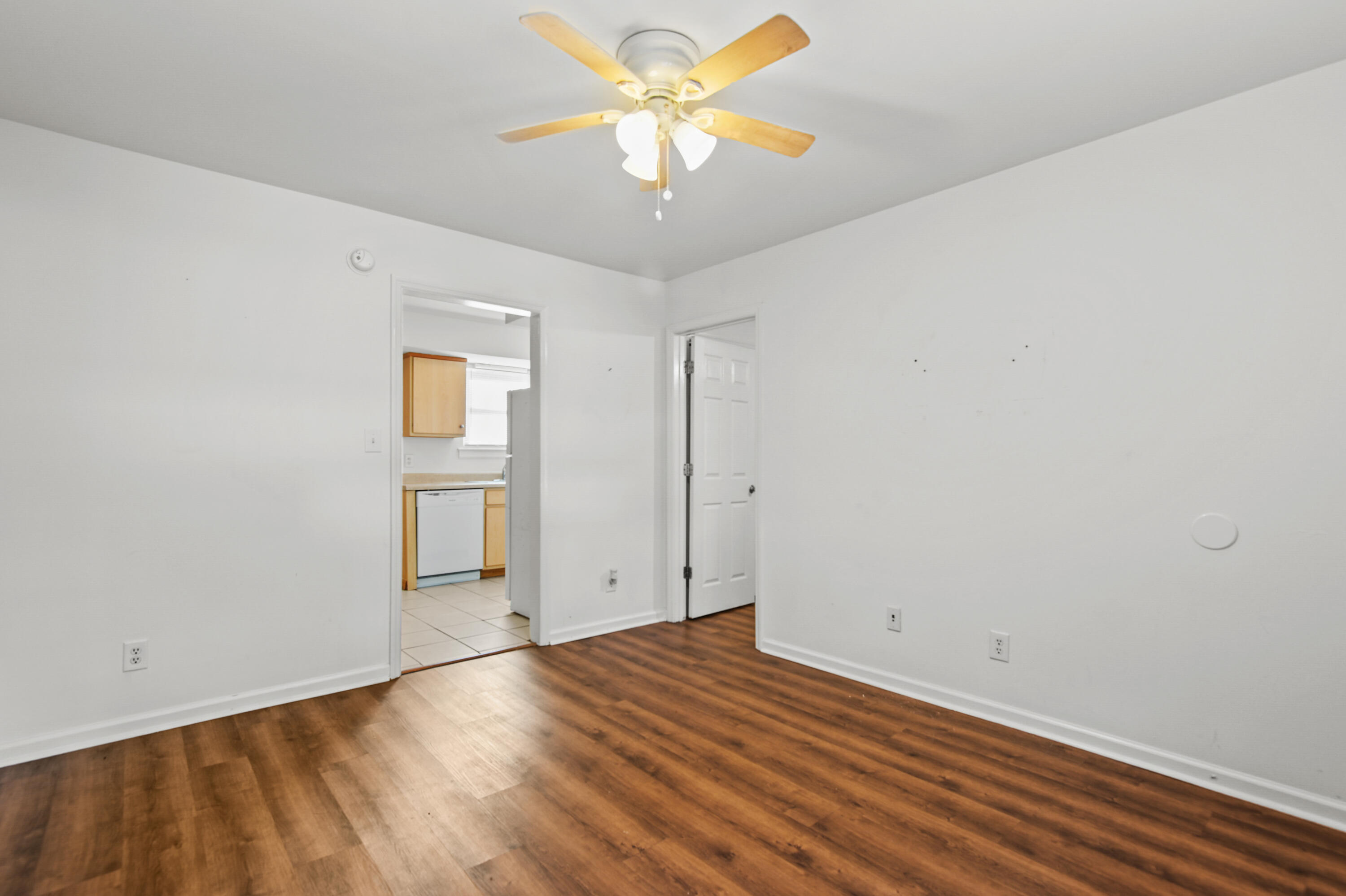 2107 Rondo Street, Unit 104 Charleston, SC 29414 - Photo 3 of 12 _DSC2644