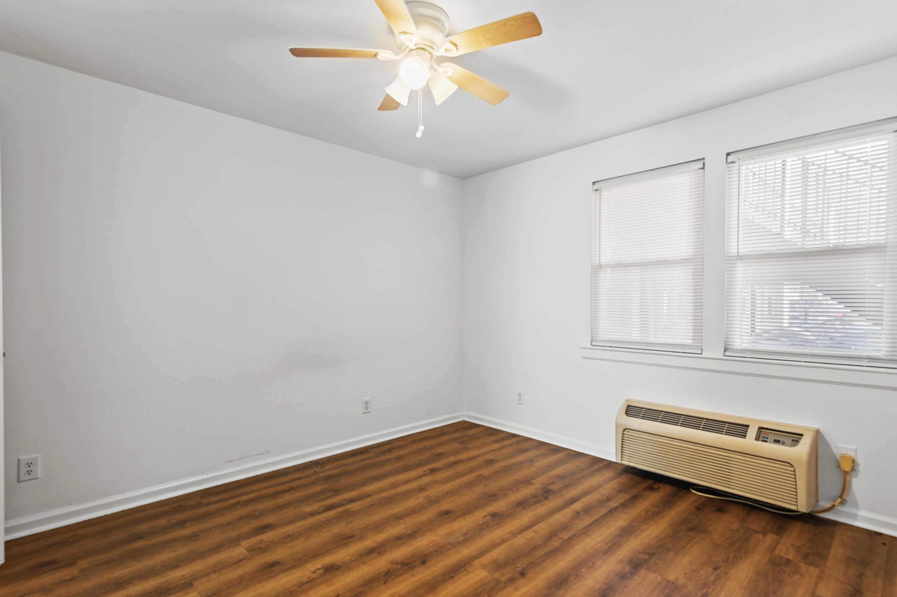 2107 Rondo Street, Unit 104 Charleston, SC 29414 - Photo 7 of 12 _DSC2614