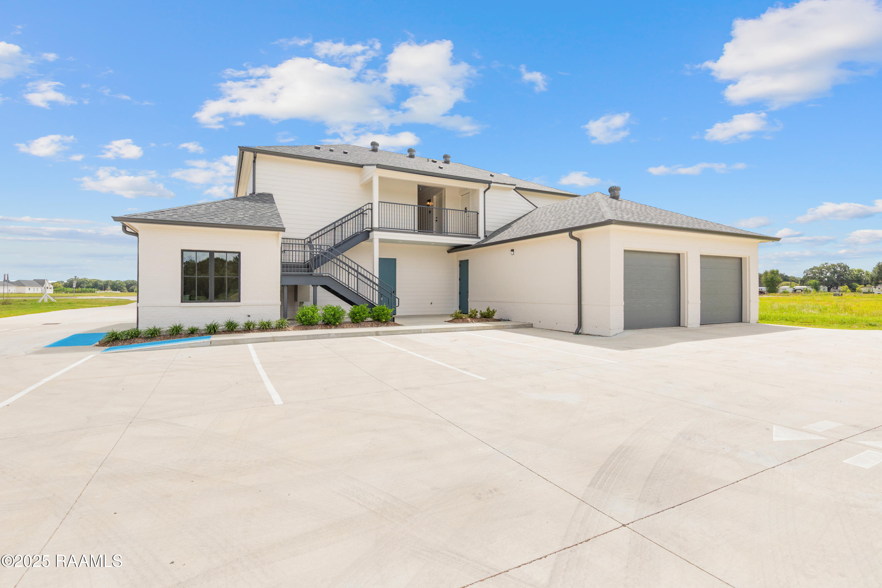 1102 Apollo Road, Unit 201 Scott, LA 70583 - Photo 2 of 12 1102Apollo-19