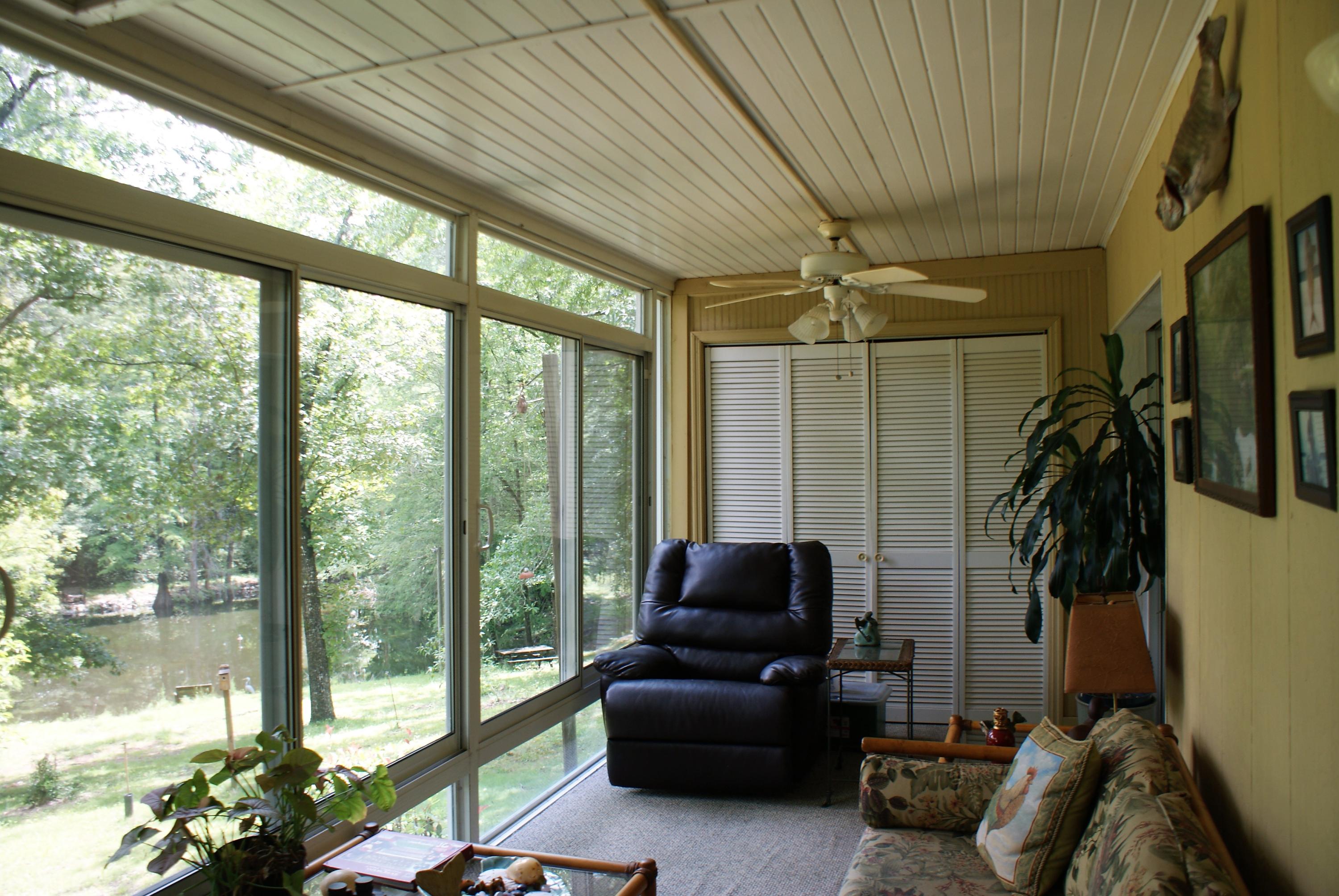 215 Bonanza Road Denmark, SC 29042 - Photo 20 of 41 Sunroom