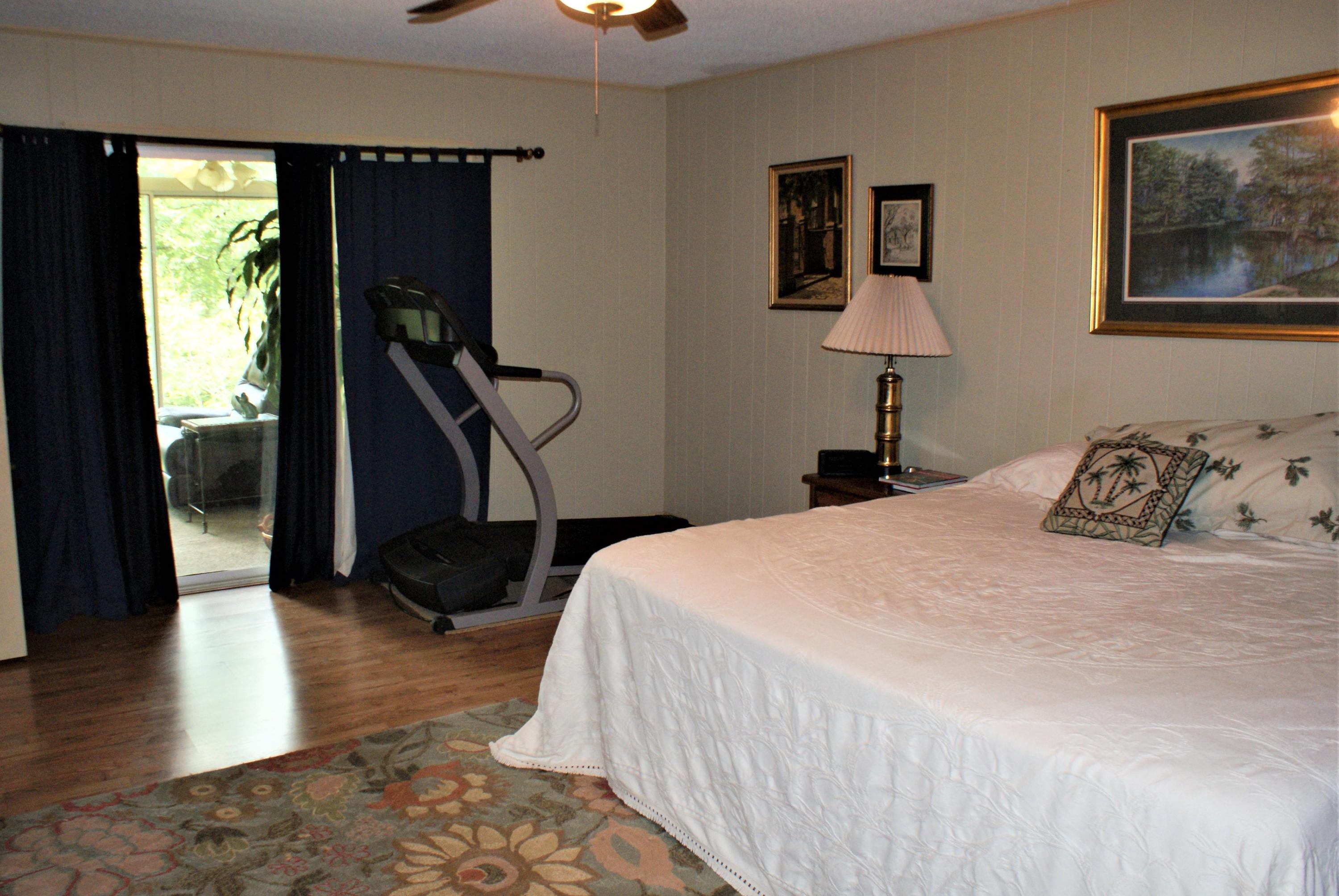 215 Bonanza Road Denmark, SC 29042 - Photo 28 of 41 Master Bedroom 1