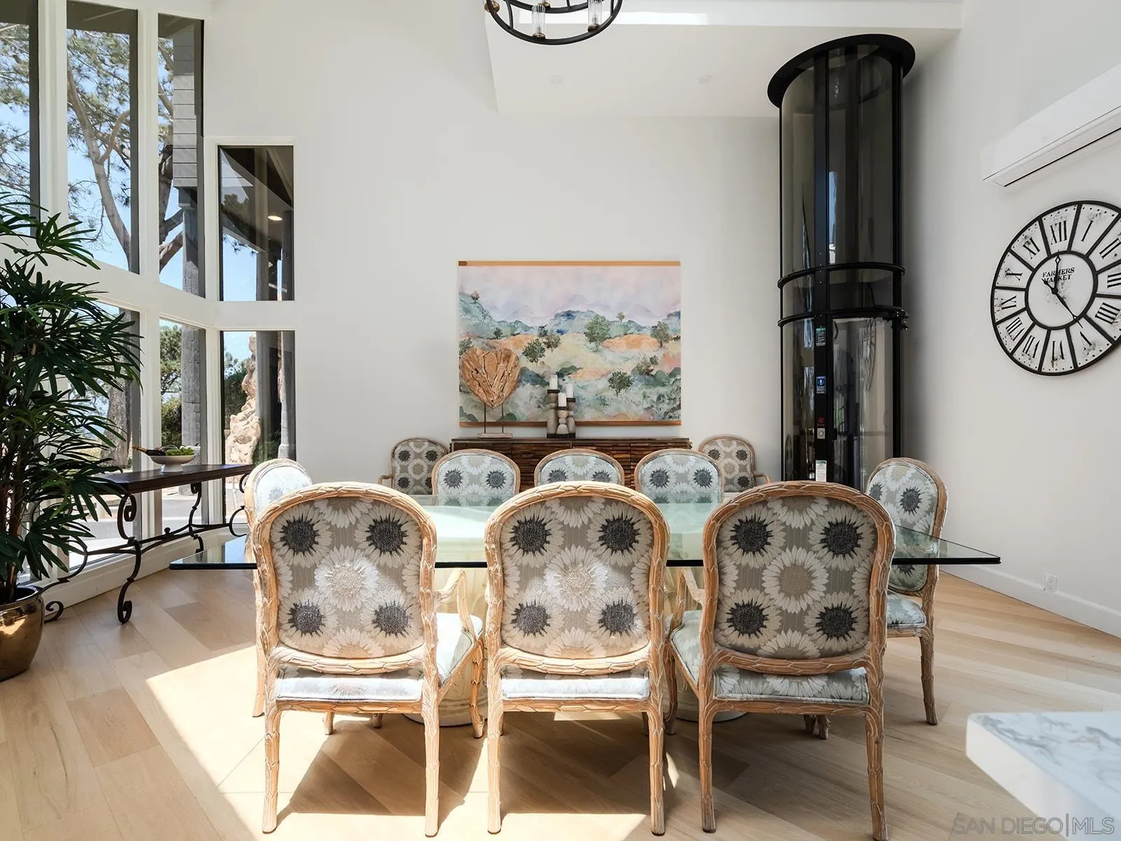 390 Hidden Pines Road Del Mar, CA 92014 - Photo 18 of 46 a view of a dining room with furniture