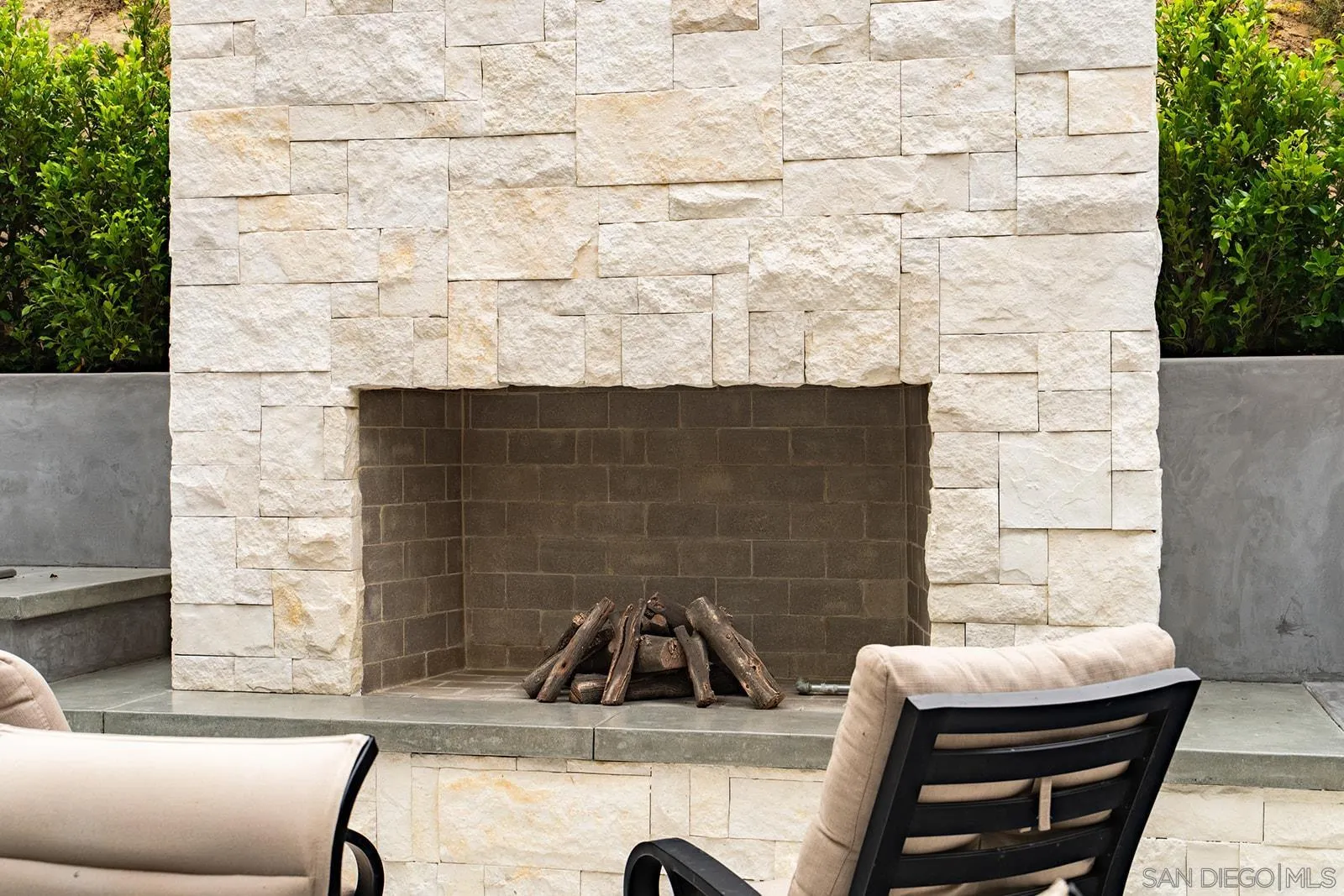 390 Hidden Pines Road Del Mar, CA 92014 - Photo 24 of 46
