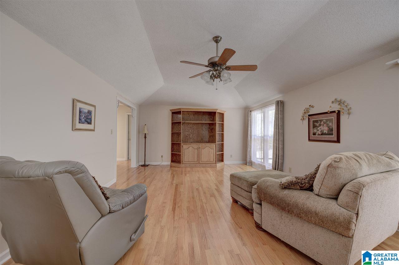 330 Conelia Lane Hayden, AL 35079 - Photo 22 of 38