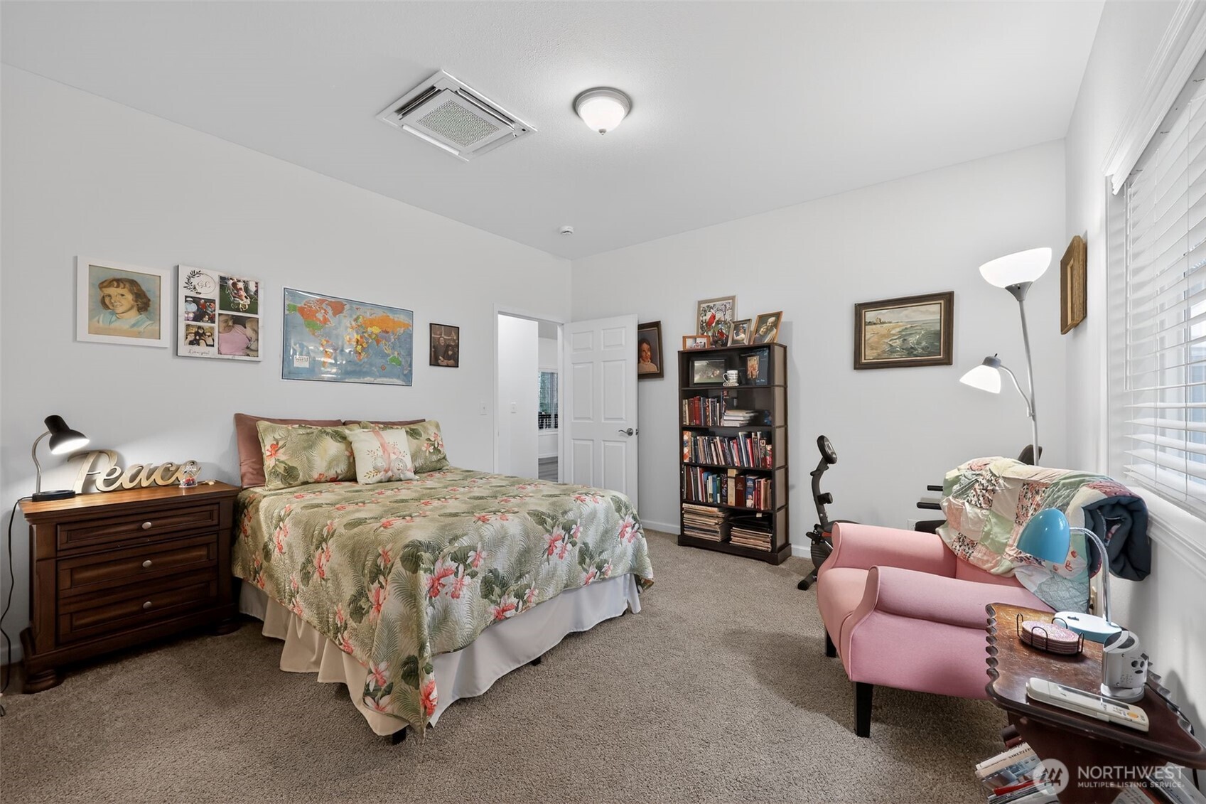 148 East Fox Run Lane Grapeview, WA 98546 - Photo 20 of 32 a bedroom with a bed and a couch