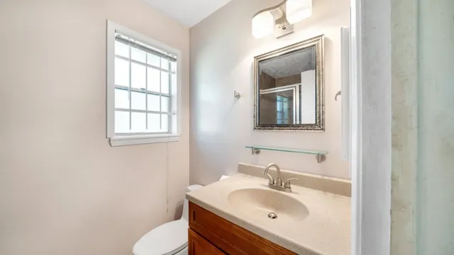 $224,900 | 15218 East Hutchinson Circle, Houston, TX 77071