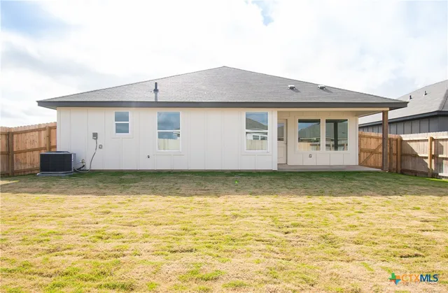a view of a house with a outdoor space