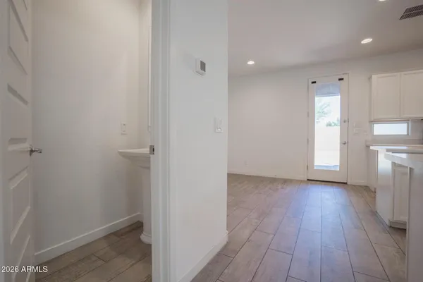 $2,695 | 3719 South 63rd Drive, Phoenix, AZ 85043