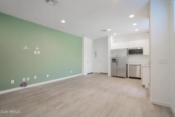 $2,695 | 3719 South 63rd Drive, Phoenix, AZ 85043