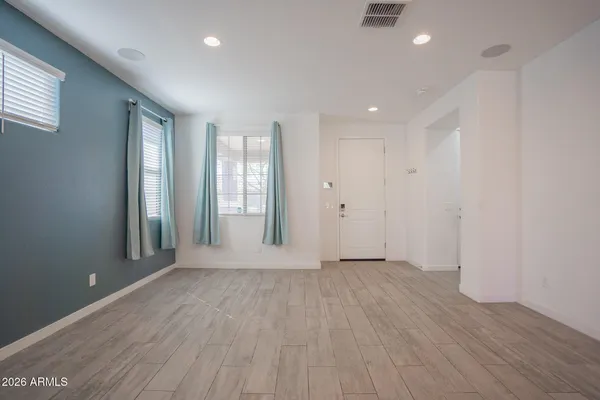 $2,795 | 3719 South 63rd Drive, Phoenix, AZ 85043