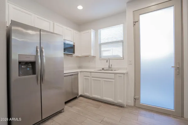 $2,795 | 3719 South 63rd Drive, Phoenix, AZ 85043