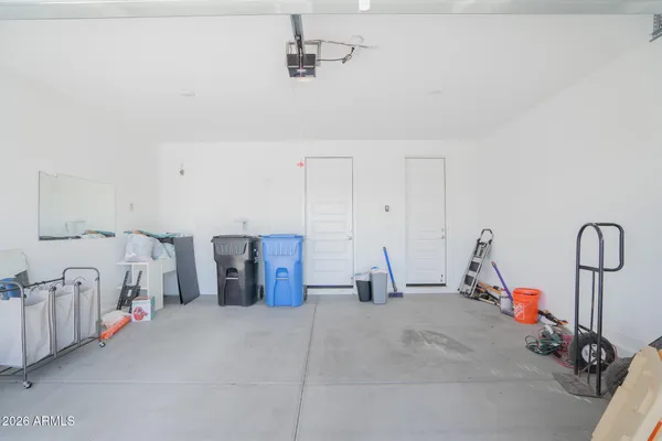 $2,795 | 3719 South 63rd Drive, Phoenix, AZ 85043