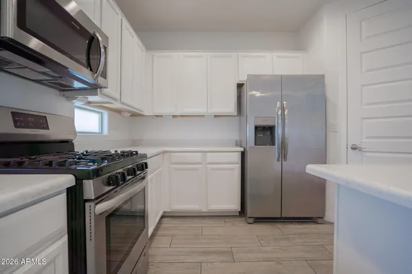 $2,695 | 3719 South 63rd Drive, Phoenix, AZ 85043