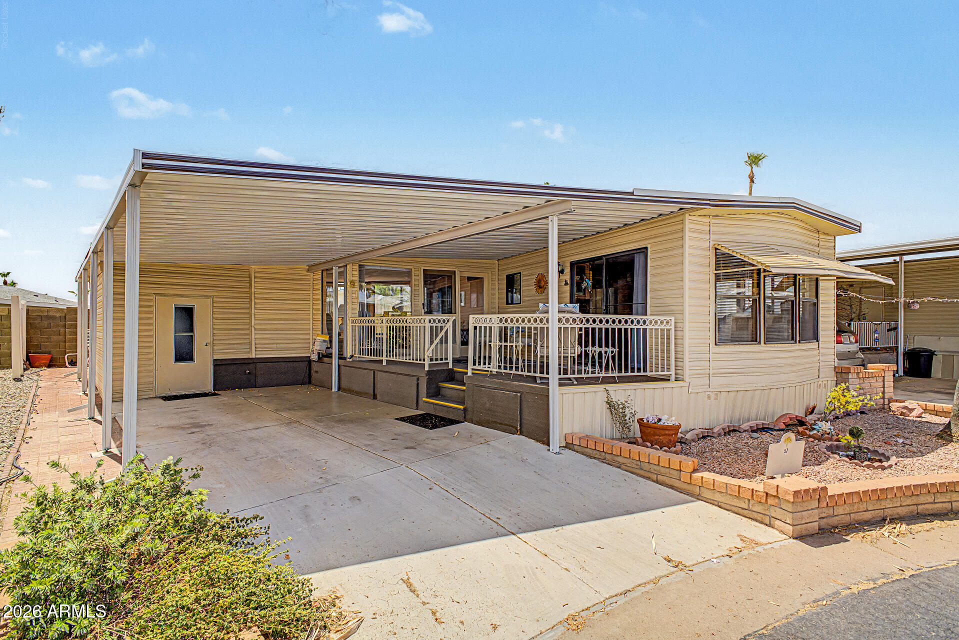 111 South Greenfield Road, Unit 87 Mesa, AZ 85206 - Photo 5 of 25 5 - Greenfield