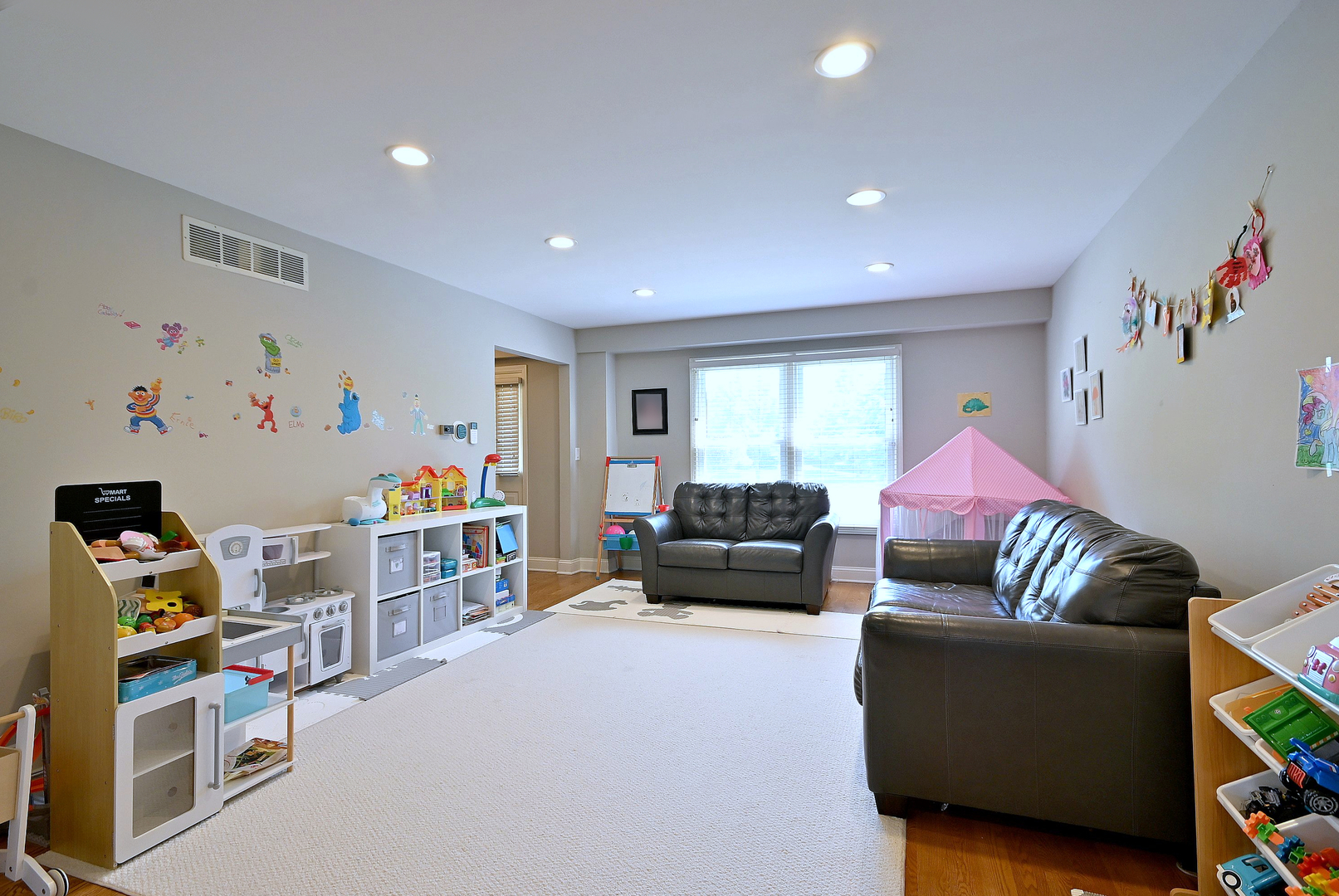 1350 Barnwall Drive Addison, IL 60101 - Photo 9 of 56