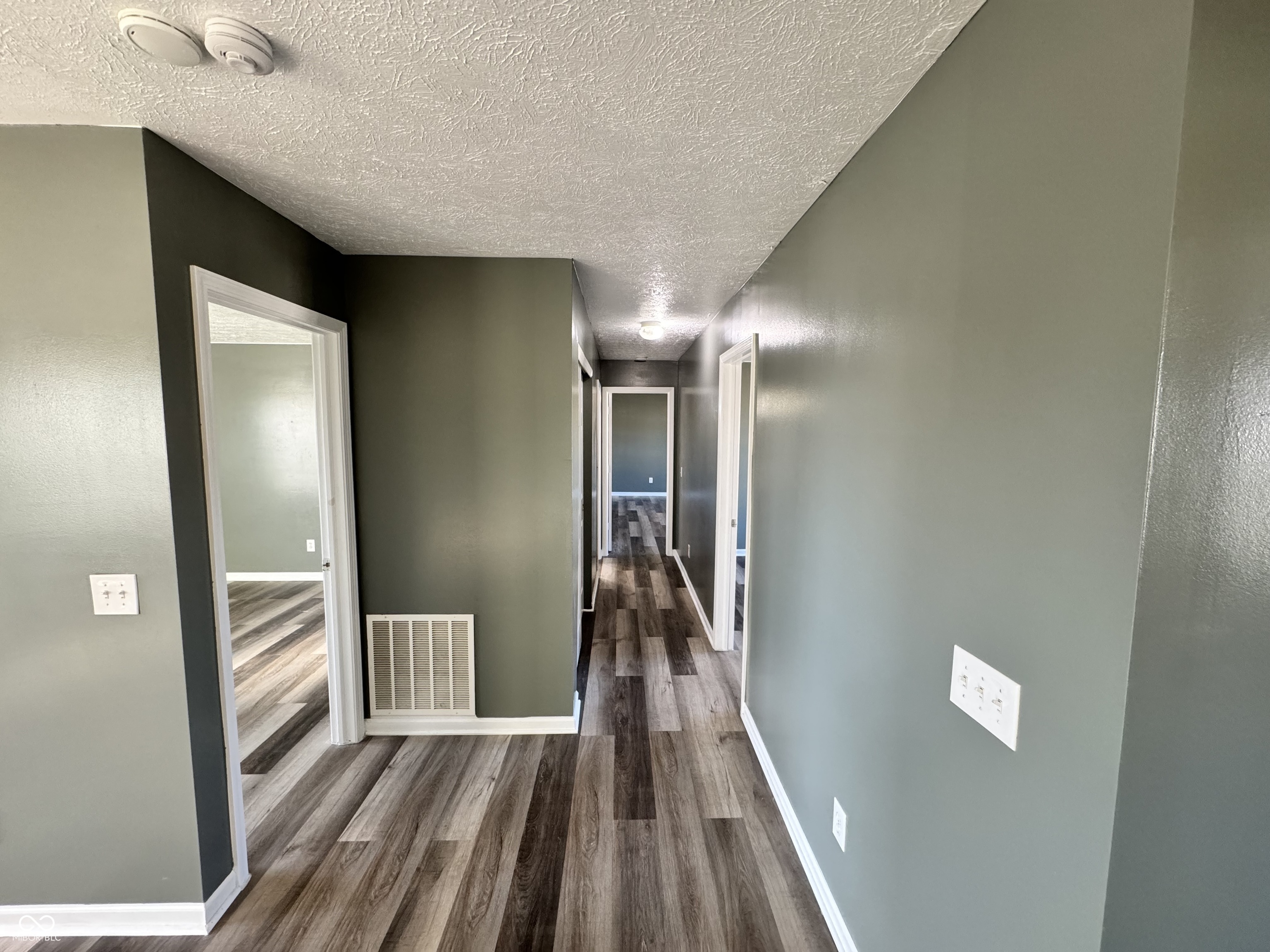 3658 Pickwick Circle Plainfield, IN 46168 - Photo 13 of 33