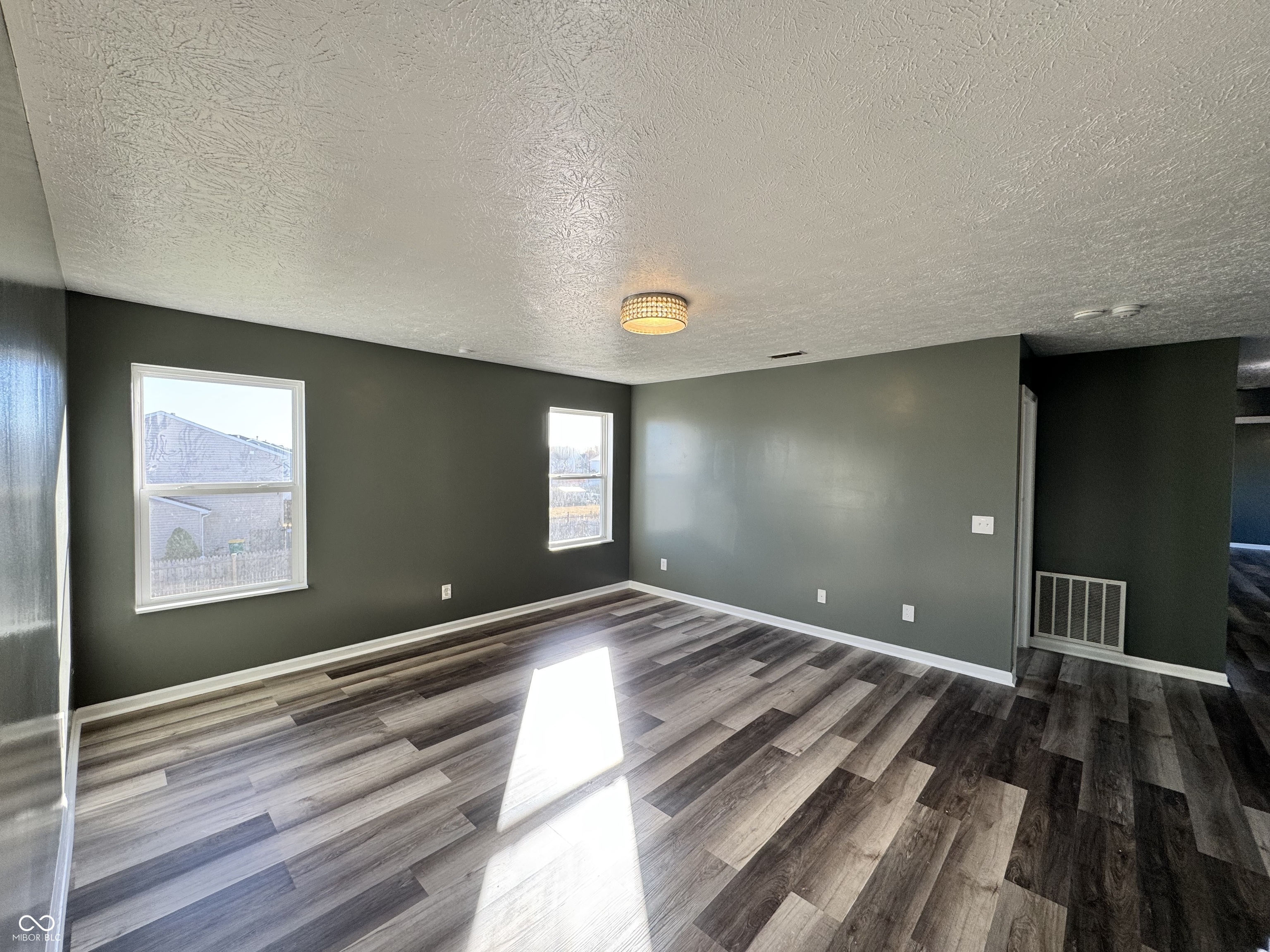 3658 Pickwick Circle Plainfield, IN 46168 - Photo 16 of 33