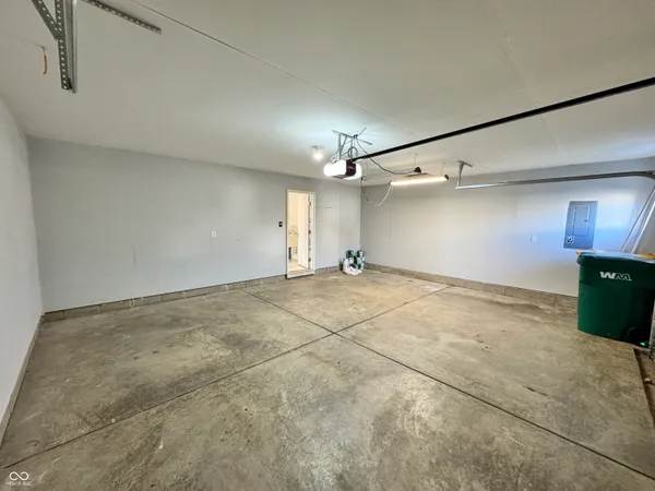 $2,500 | 3658 Pickwick Circle, Plainfield, IN 46168