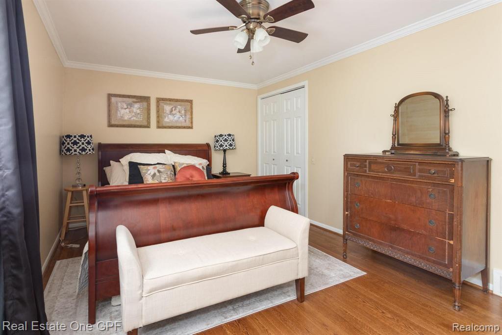 559 Cook Road Grosse Pointe Woods, MI 48236 - Photo 29 of 47