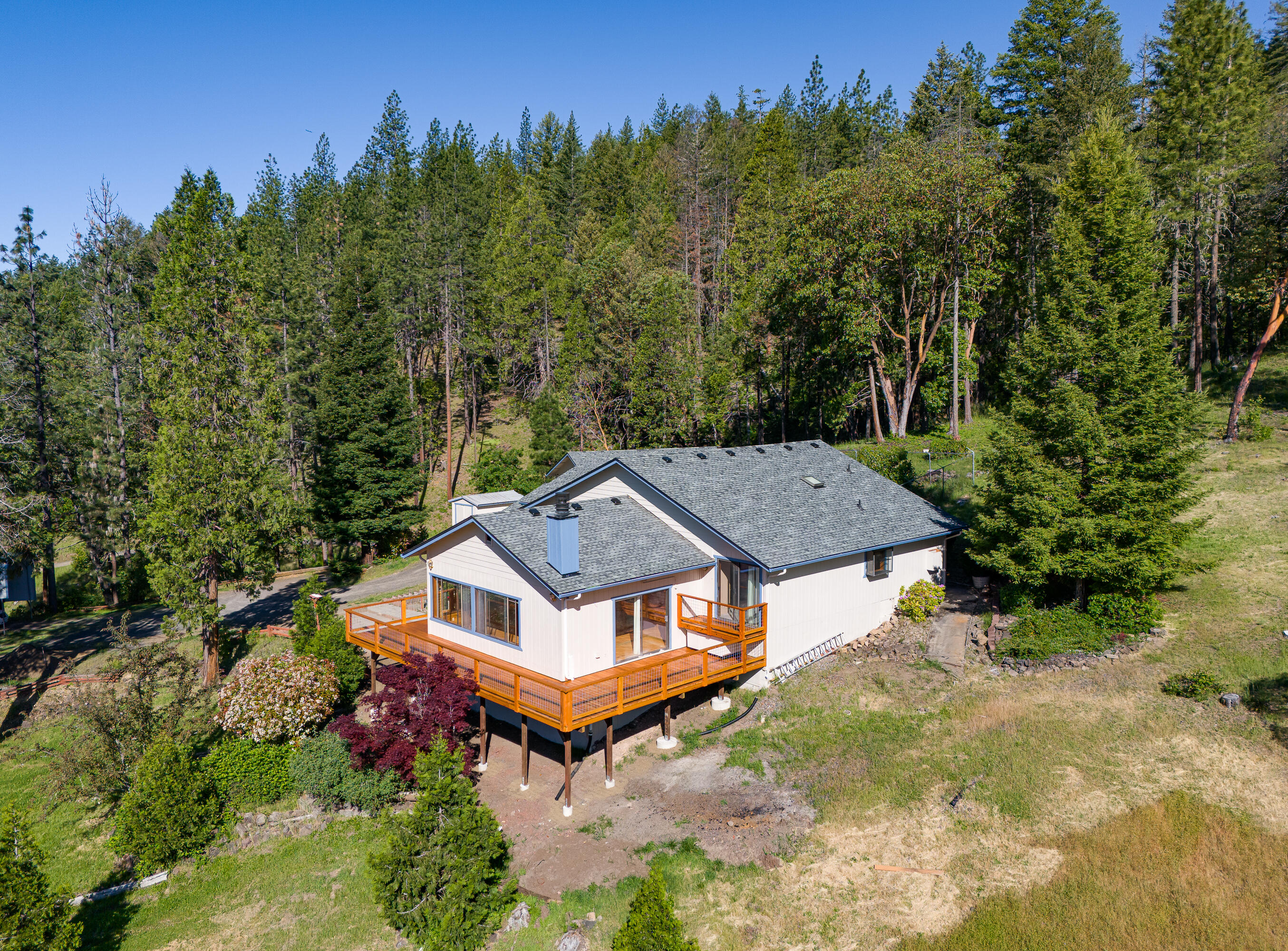 1306 Lewis Road Prospect, OR 97536 - Photo 50 of 66 5
