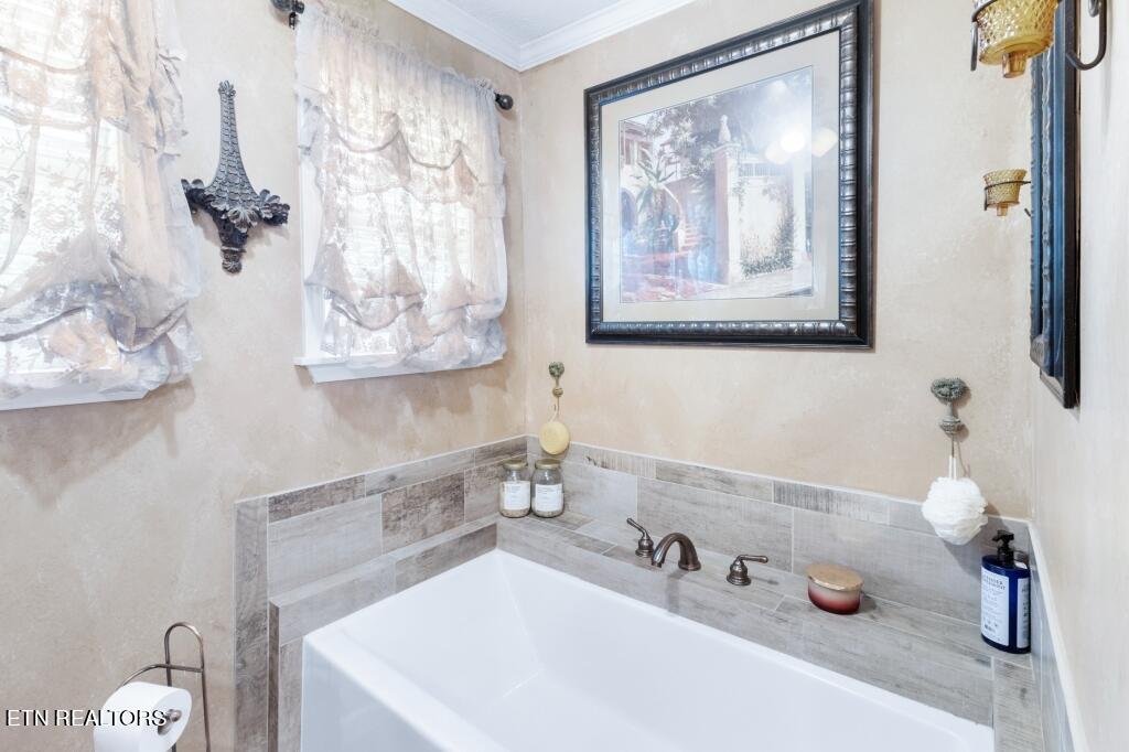 860 Shady Grove Road Lancing, TN 37770 - Photo 12 of 31 12-Bath Room - 860 Shady Grove Road Lanc