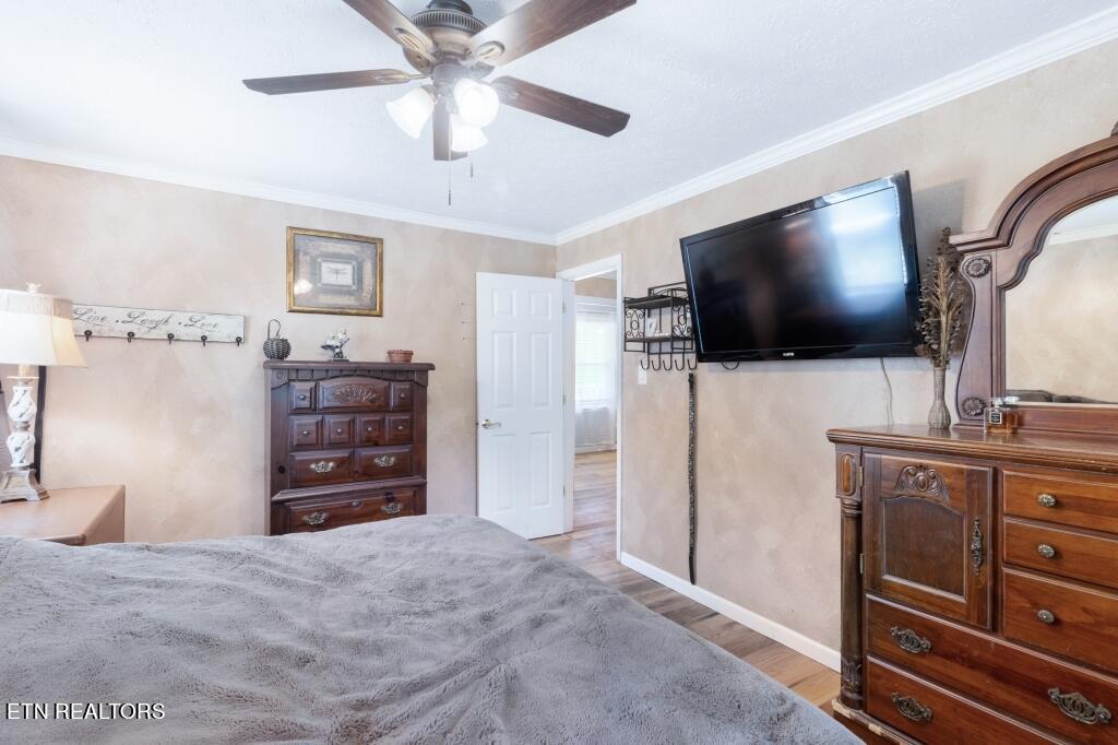 860 Shady Grove Road Lancing, TN 37770 - Photo 19 of 31 19-Master Bed Room - 860 Shady Grove Roa