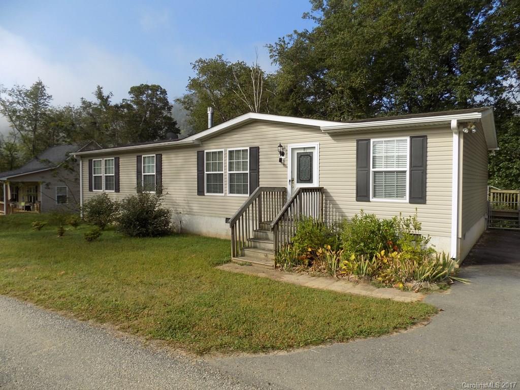 63 Fulbright Road Waynesville, NC 28785 - Photo 1 of 16