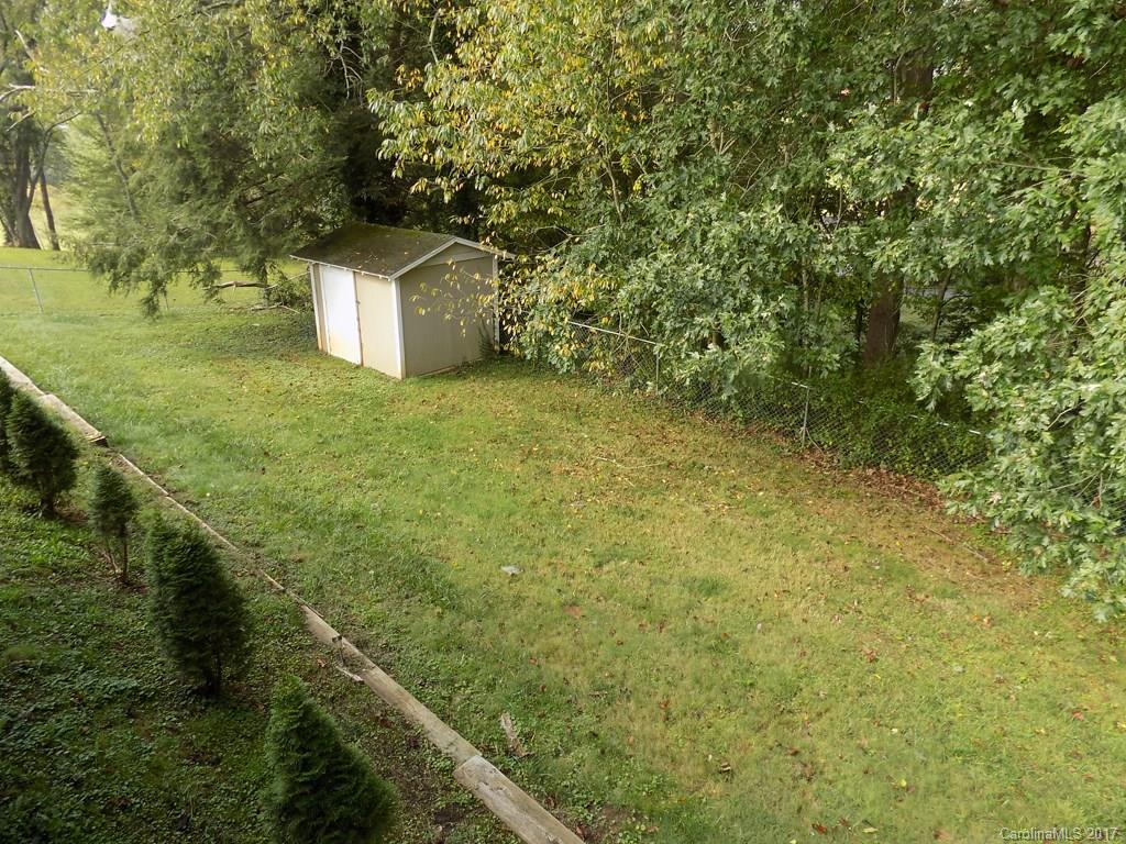 63 Fulbright Road Waynesville, NC 28785 - Photo 14 of 16