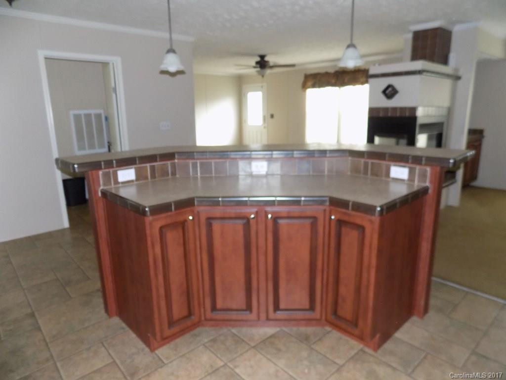 63 Fulbright Road Waynesville, NC 28785 - Photo 4 of 16