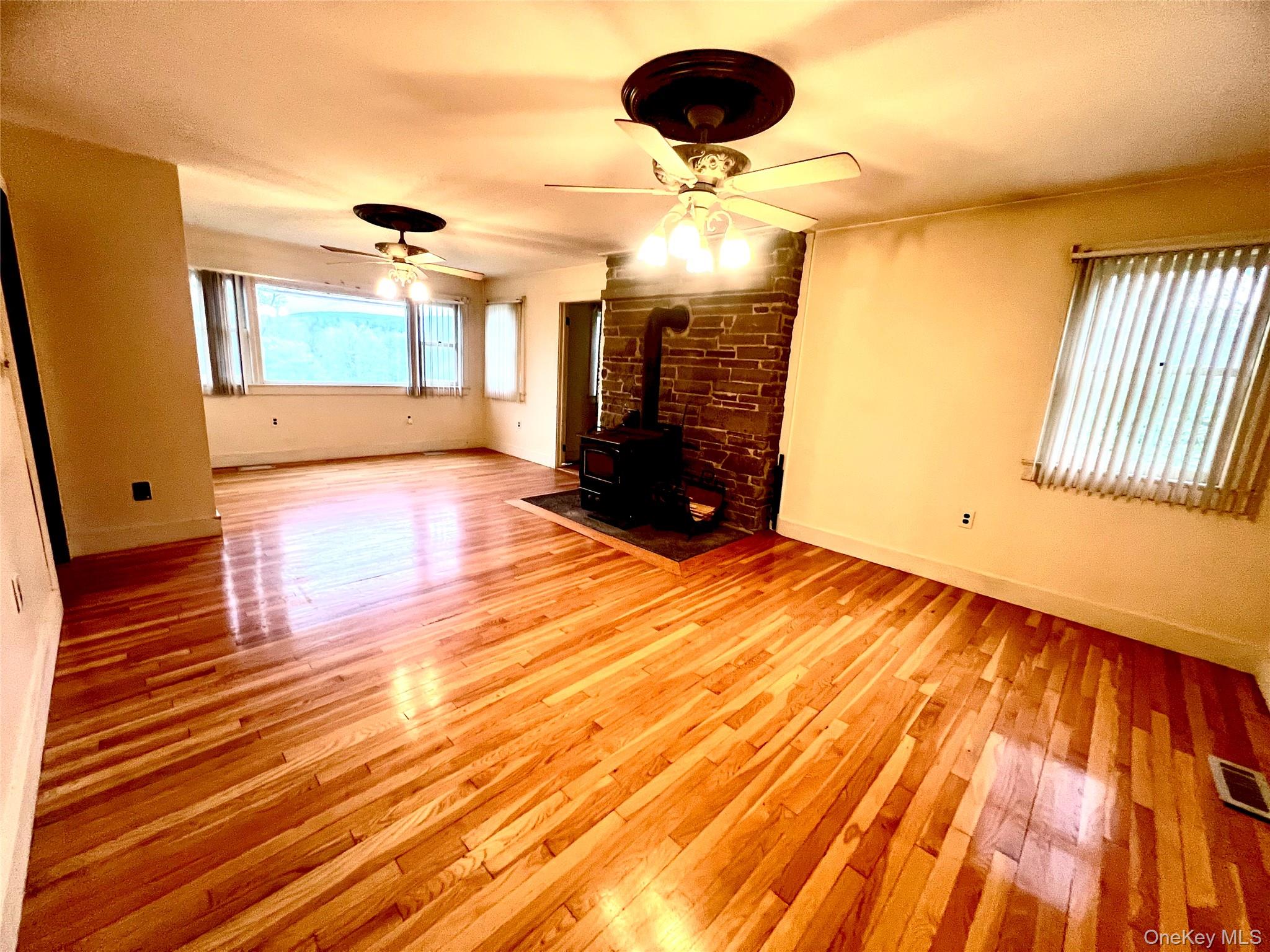 57 Hubbard Road Middletown, NY 10940 - Photo 3 of 30 Gallery Image 3