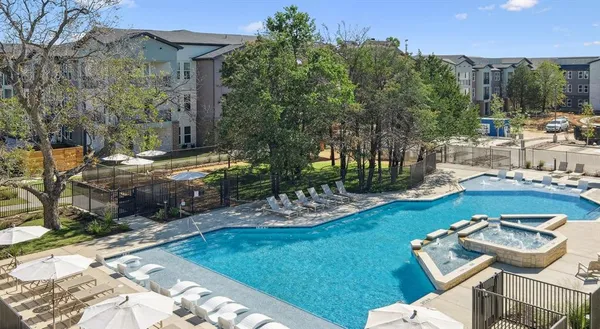 $1,215 | 4600 East McKinney Street, Unit 4310, Denton, TX 76208