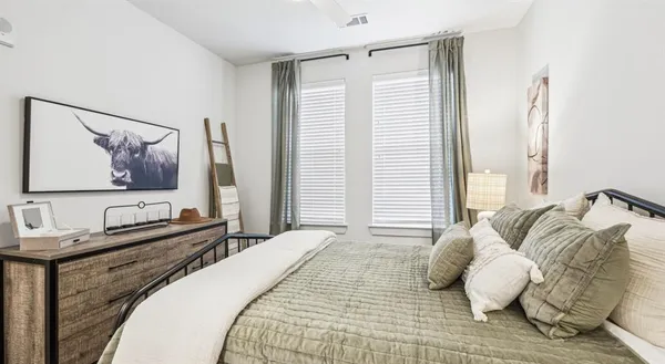 $1,215 | 4600 East McKinney Street, Unit 4310, Denton, TX 76208